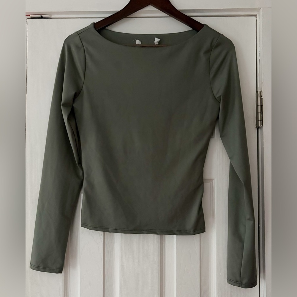 Lush Long Sleeve Top -‎ Forest Green Size Small EUC